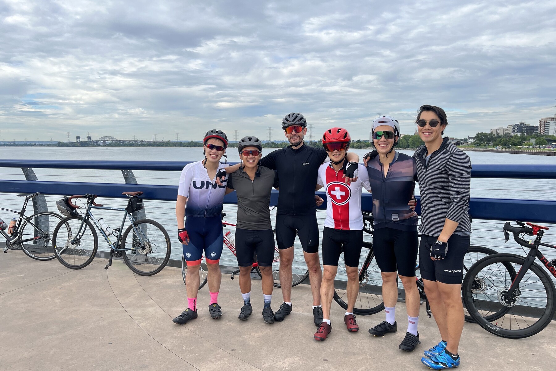 Members of the Toronto Anesthesia Cycling Club 