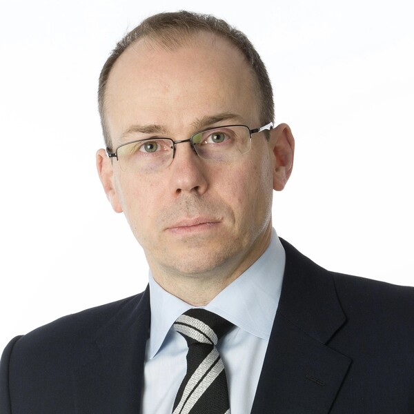 Dr. Andrew Steel